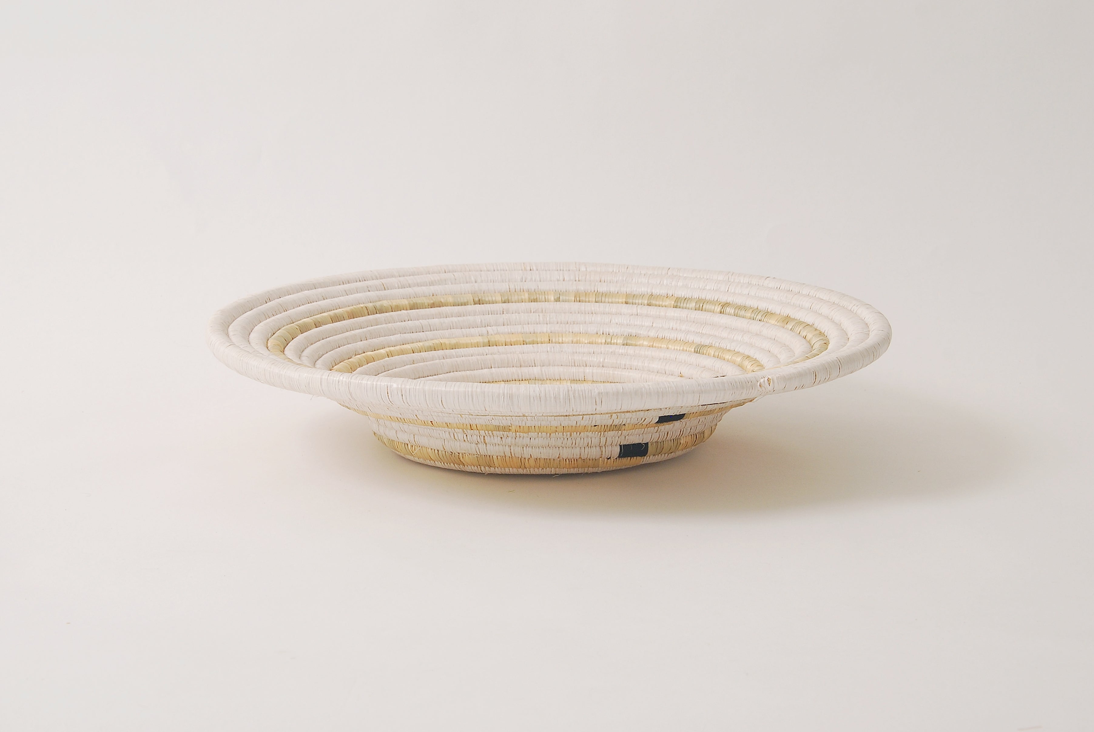 Made 51 Wall Hanging Decorative Platter Uru