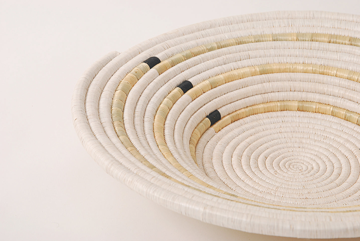 Made 51 Wall Hanging Decorative Platter
