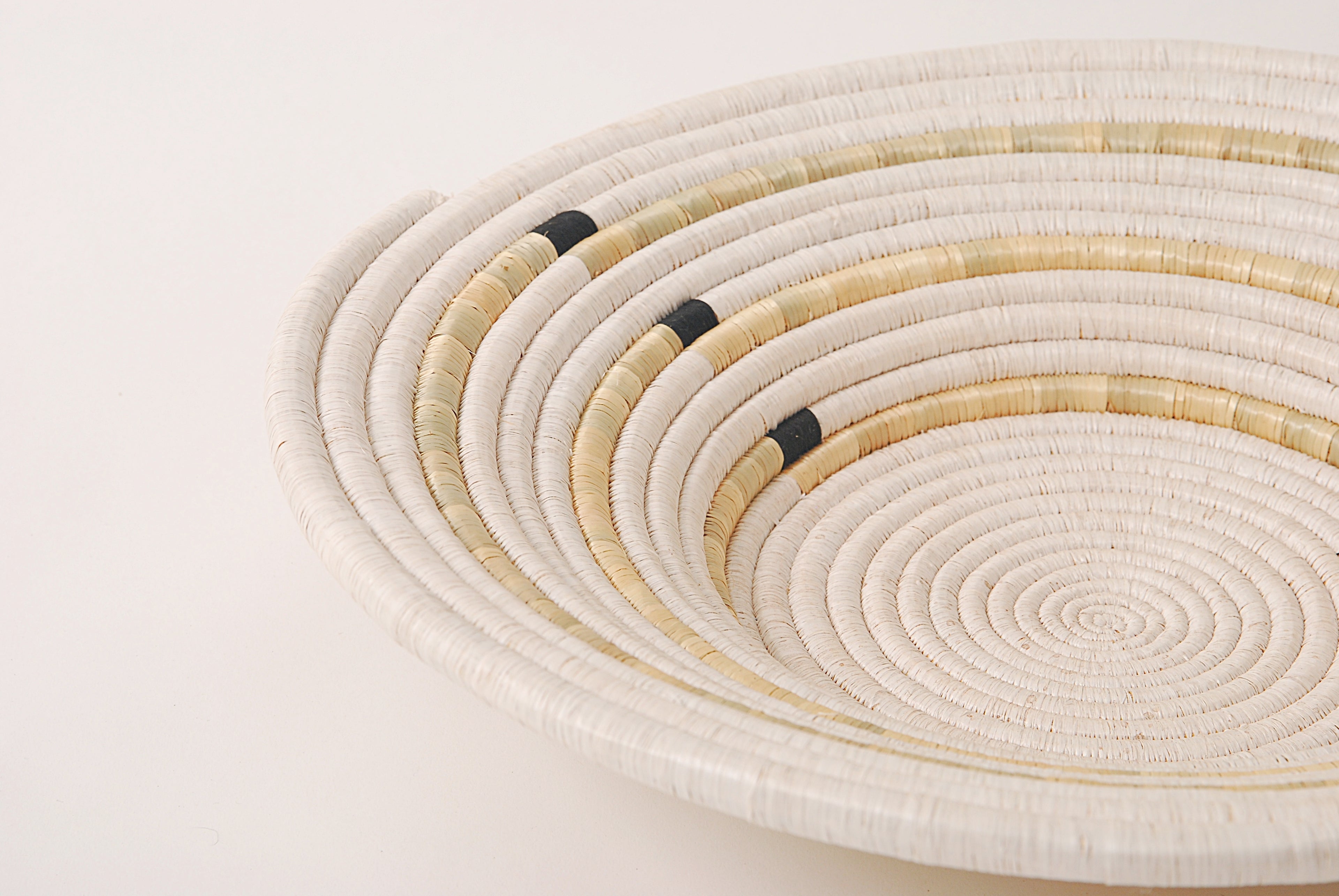 Made 51 Wall Hanging Decorative Platter Uru