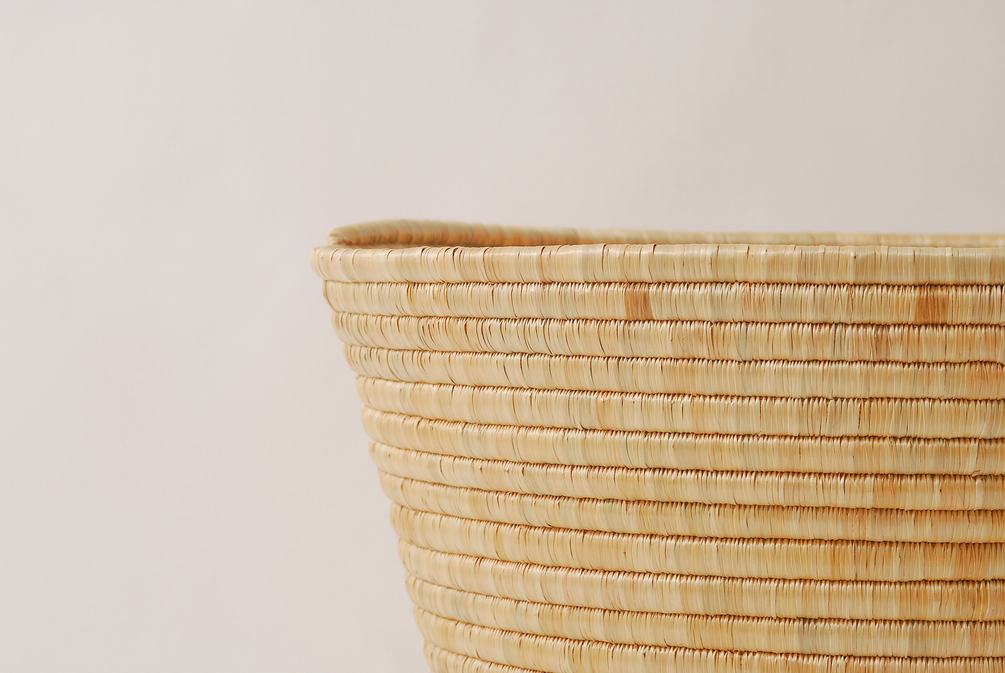 Pedestal Storage Basket