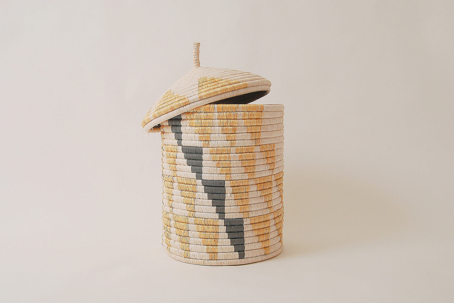 Kitawaro Storage Basket with Lid (3 sizes)