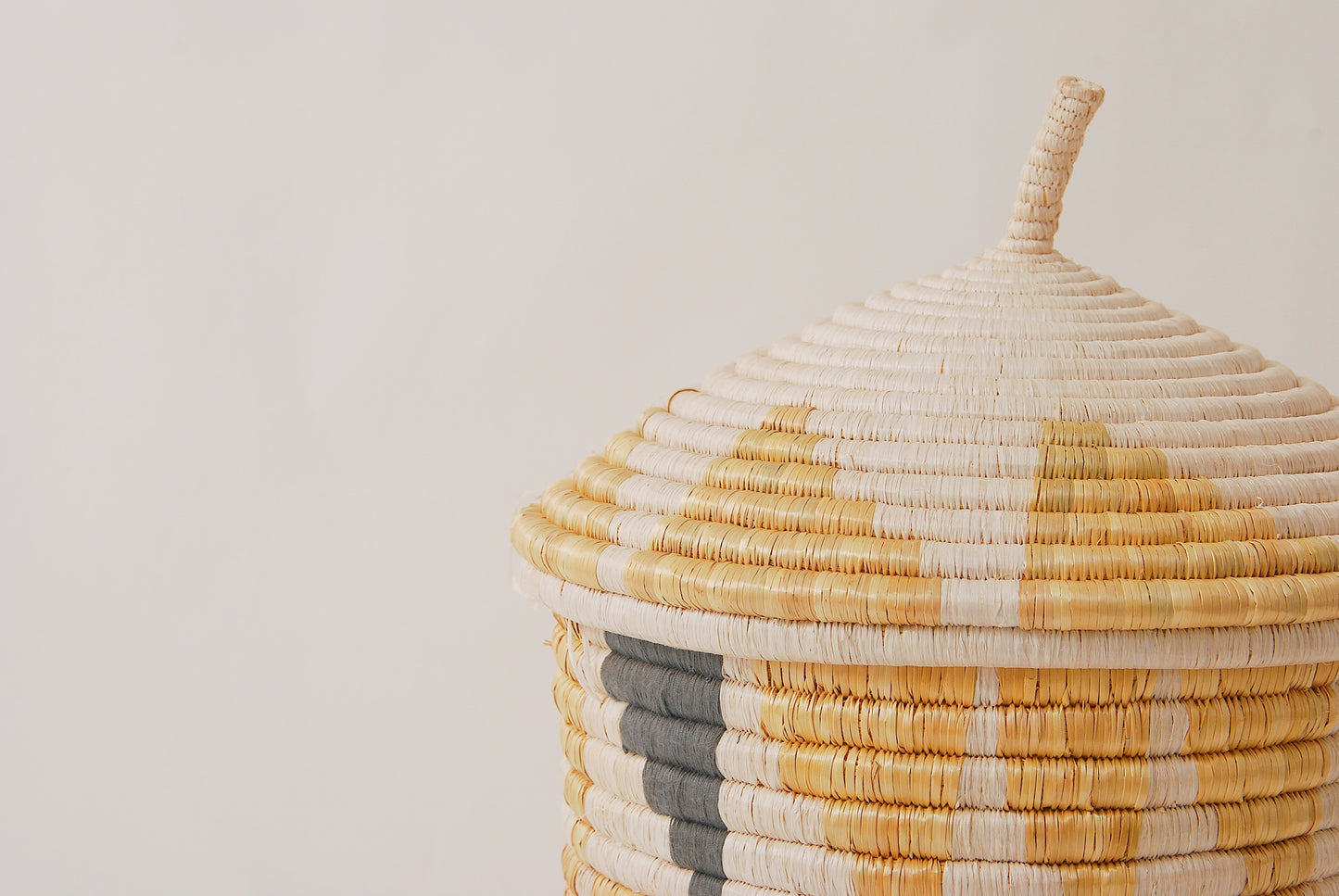 Kitawaro Storage Basket with Lid (3 sizes)
