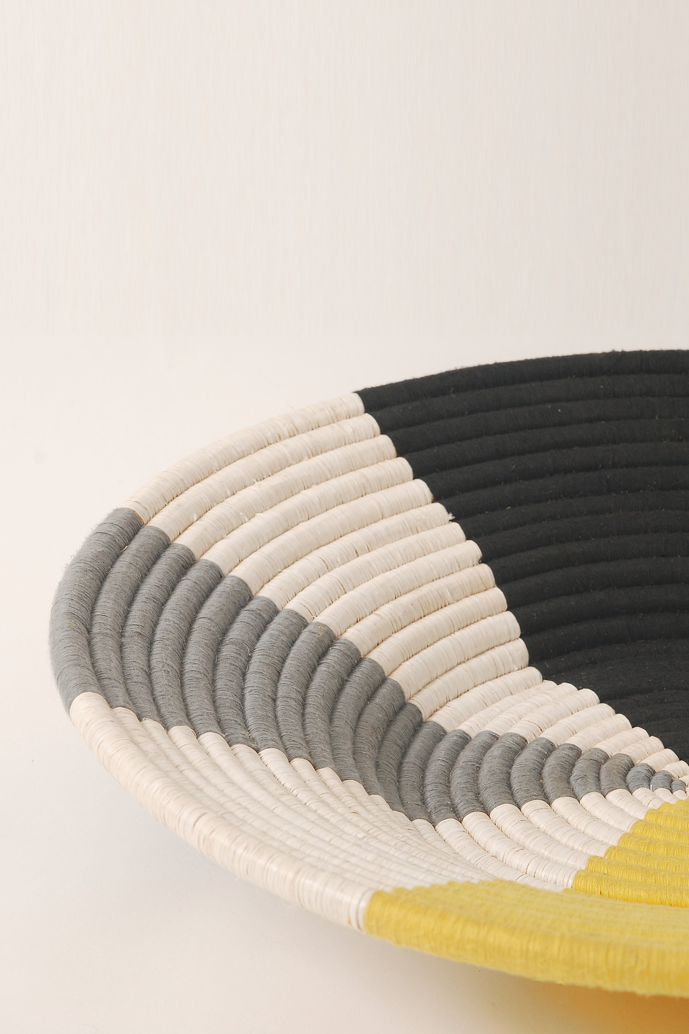 Made 51 Wall Hanging Decorative Platter Jua