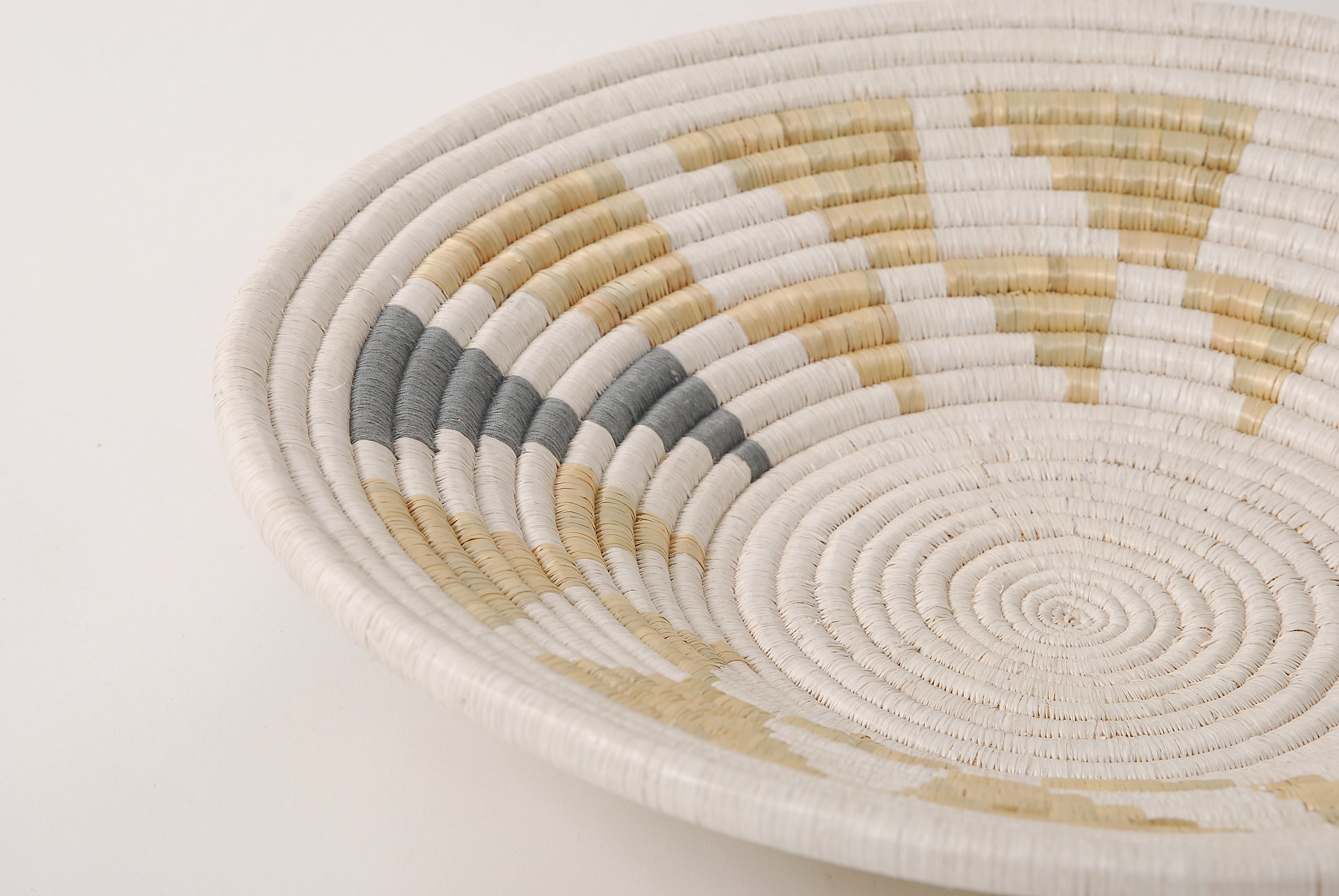 Made 51 Wall Hanging Decorative Platter Inyabu