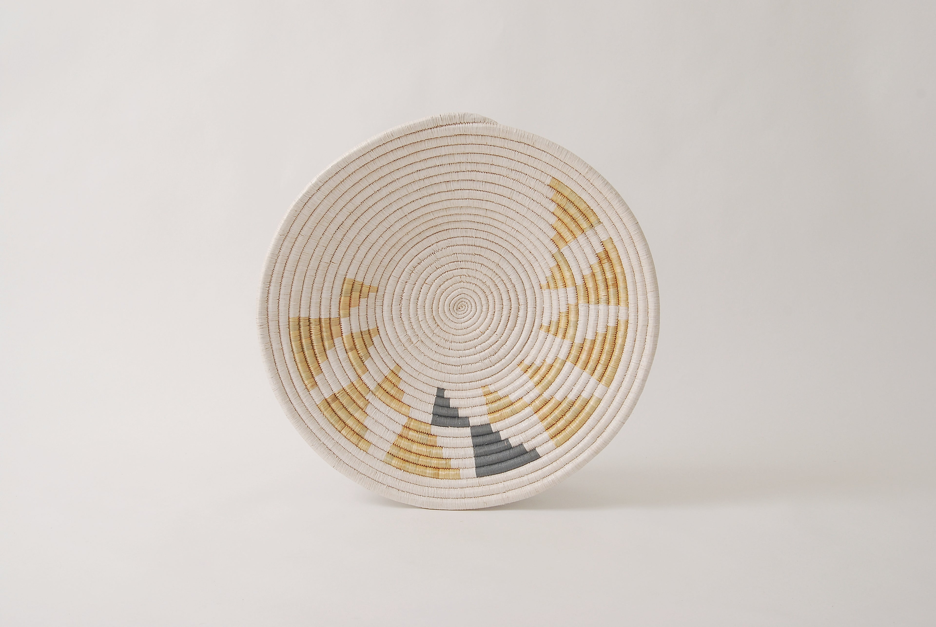 Made 51 Wall Hanging Decorative Platter Inyabu