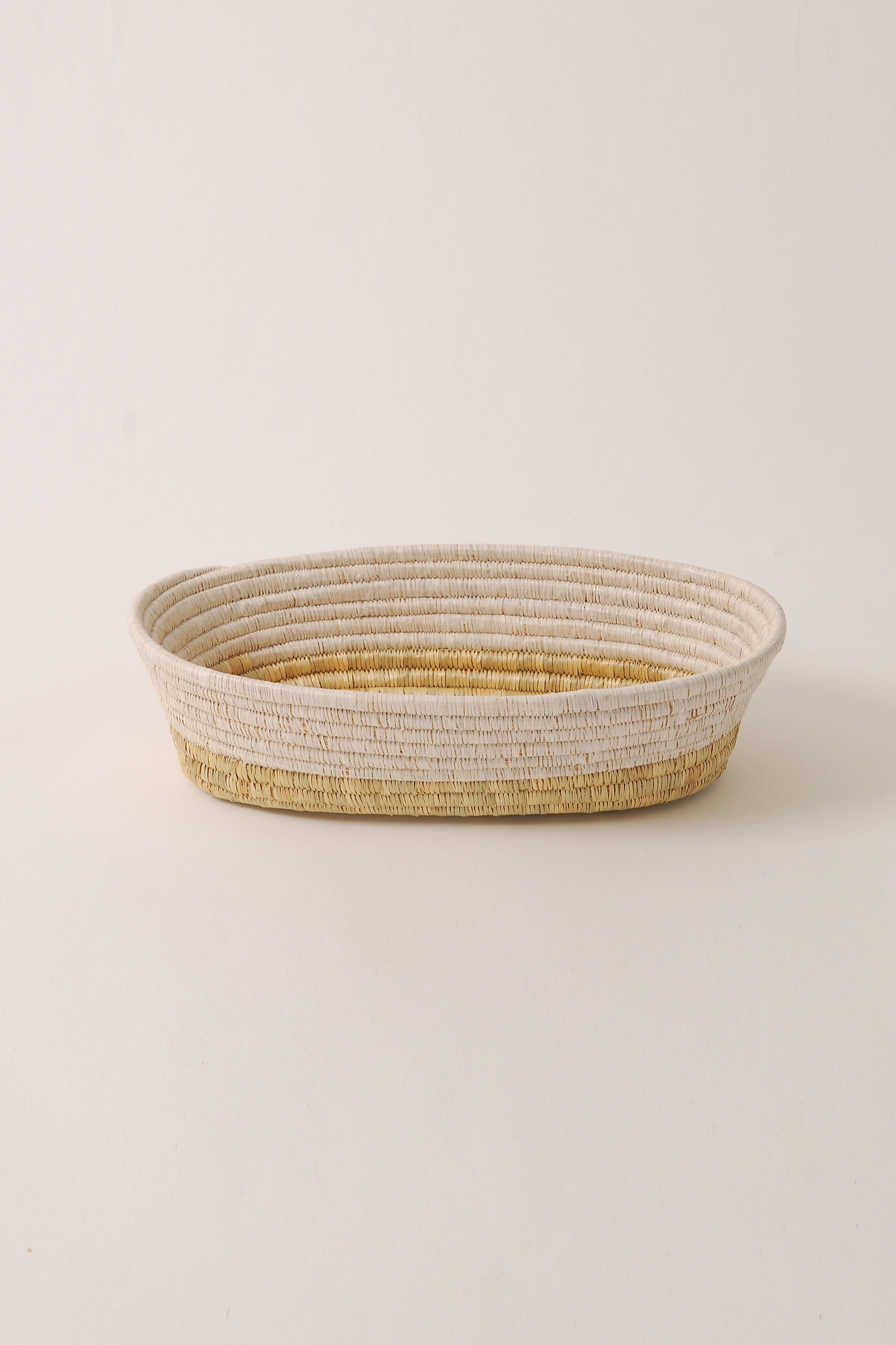 Oval Basket White Accent (2 Sizes)