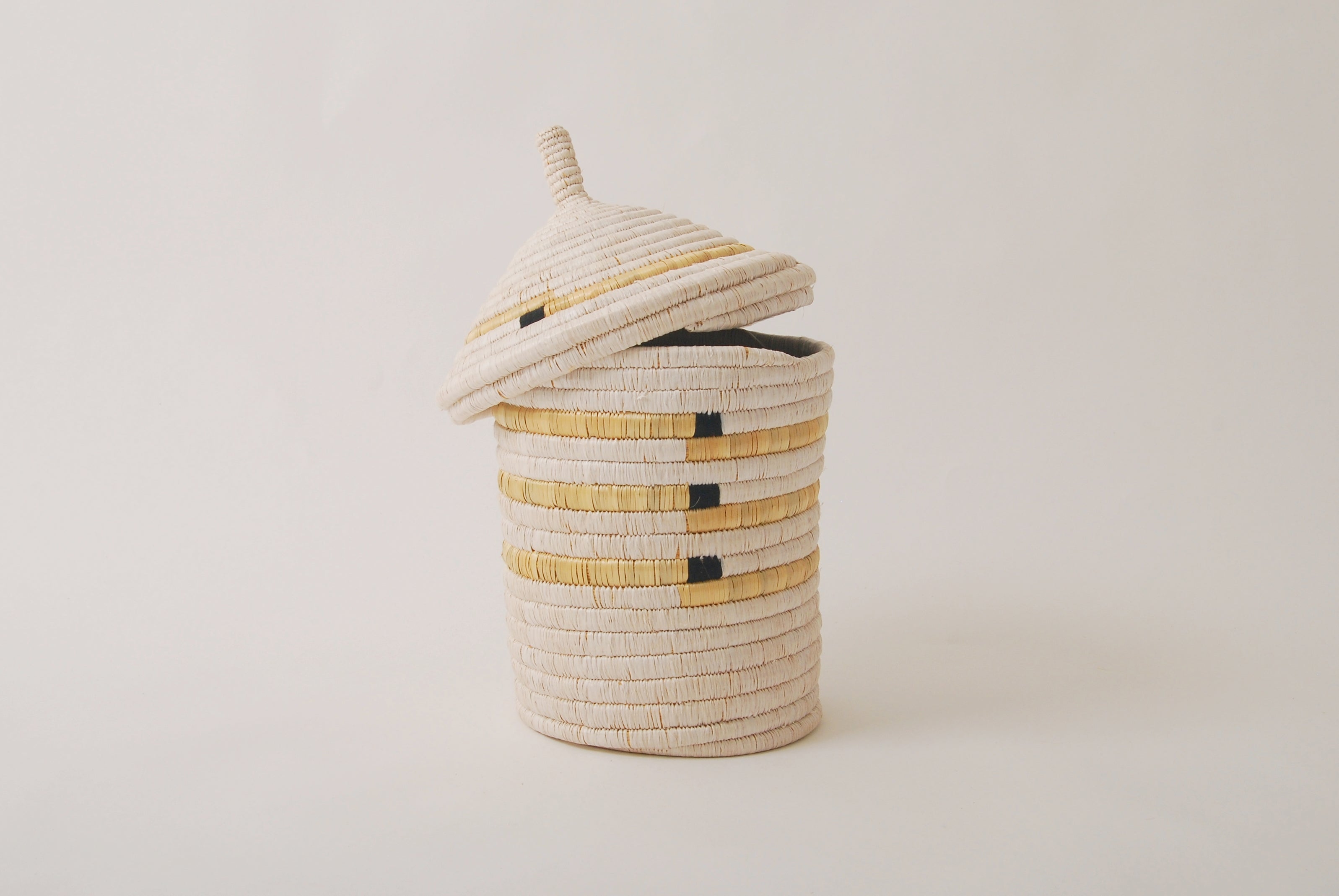 Kitawaro Storage Basket with Lid (3 sizes)