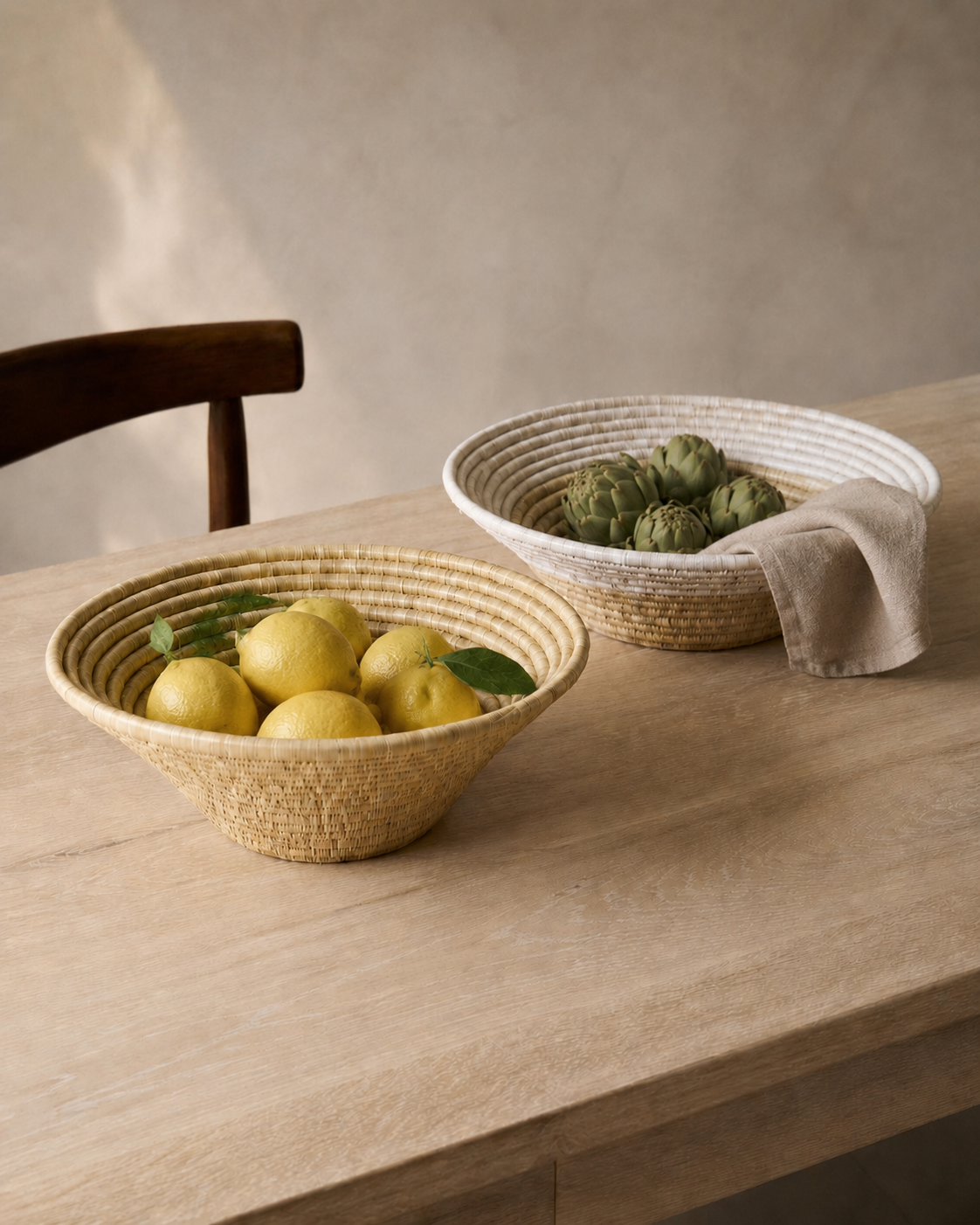 Tabletop Woven Basket White Accent (2 Sizes)