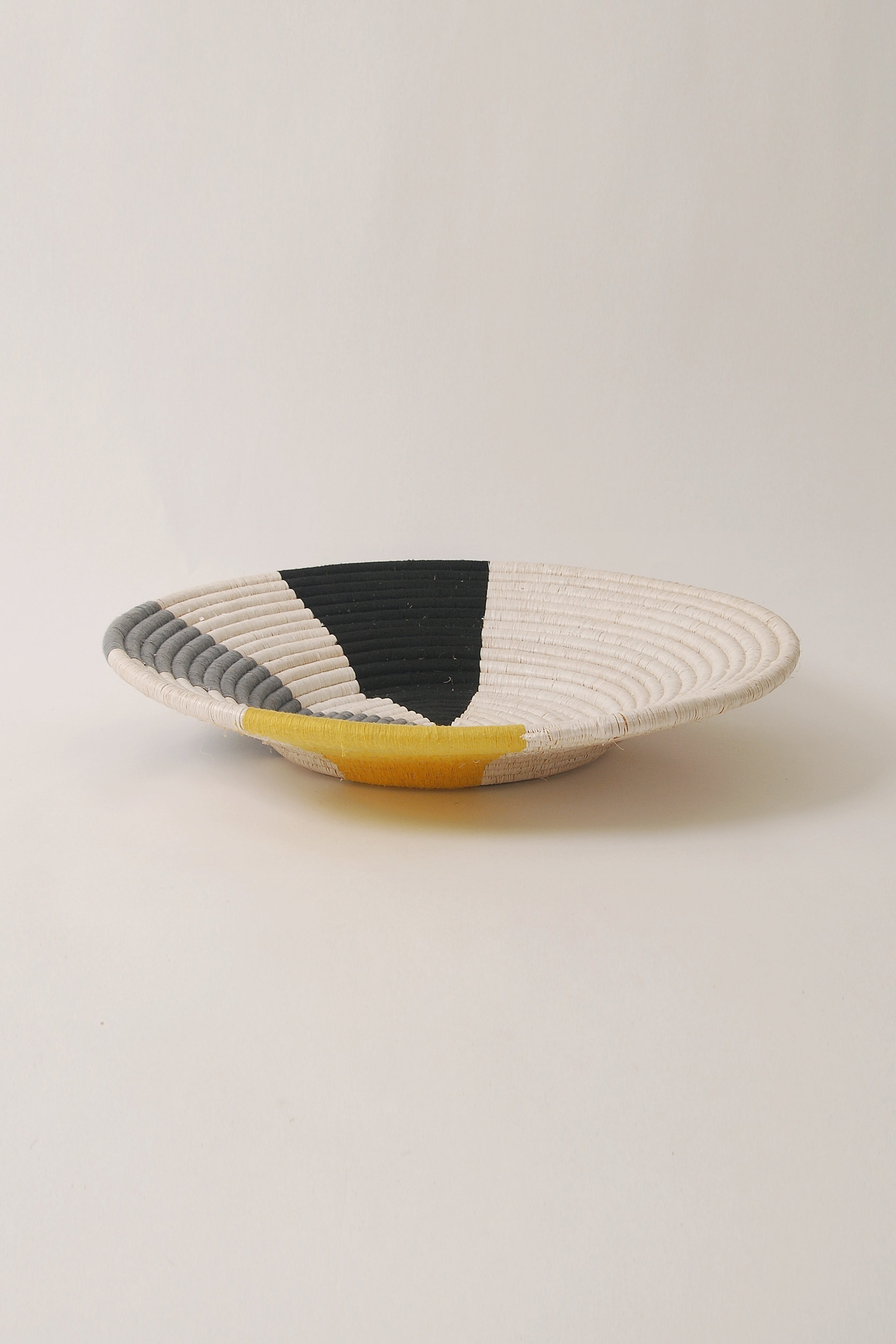 Made 51 Wall Hanging Decorative Platter Jua