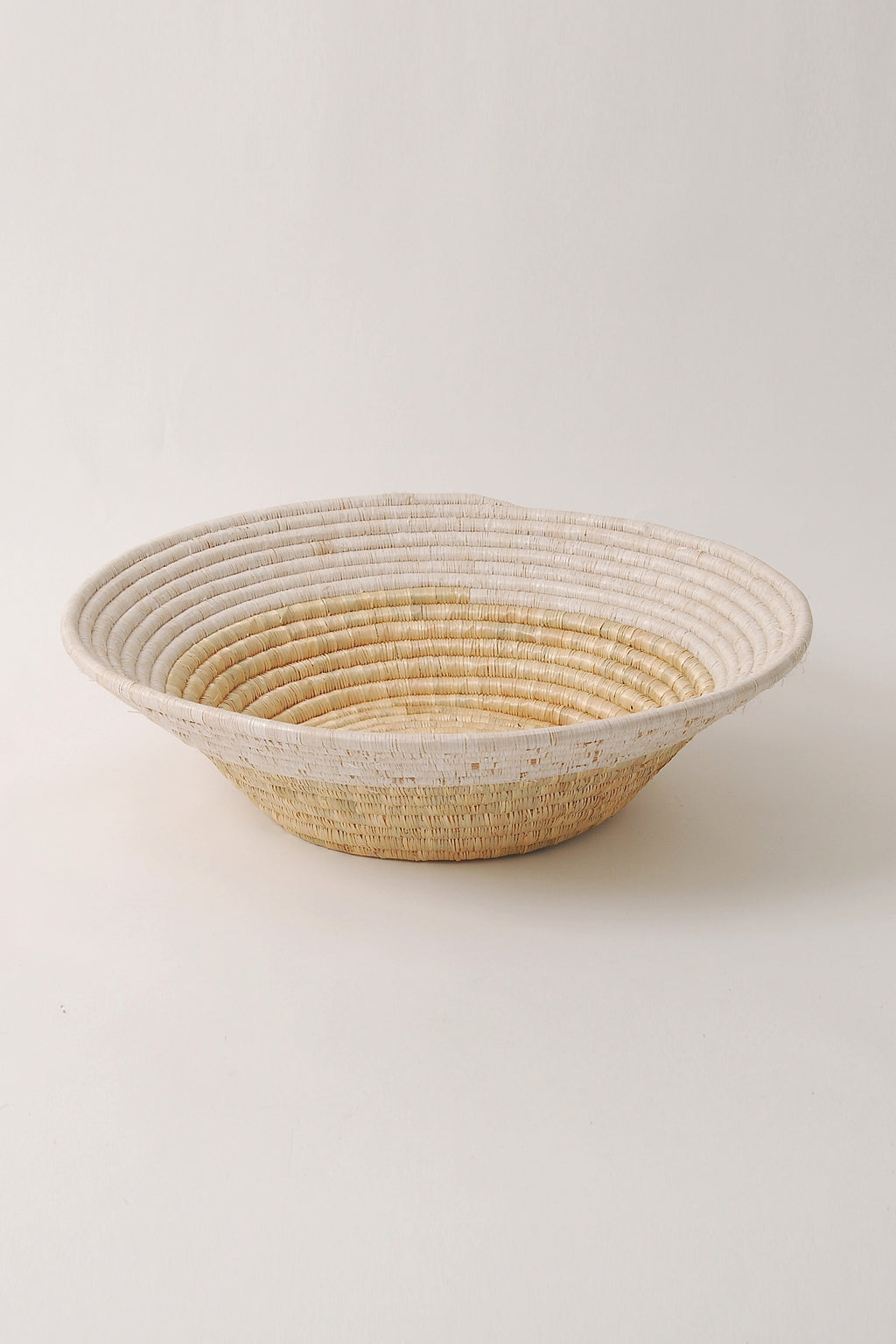Tabletop Woven Basket White Accent (2 Sizes)
